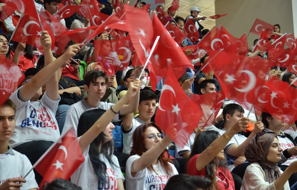 Konya ve çevre illerde 19 Mayıs Atatürk'ü Anma, Gençlik ve Spor Bayramı kutlanıyor