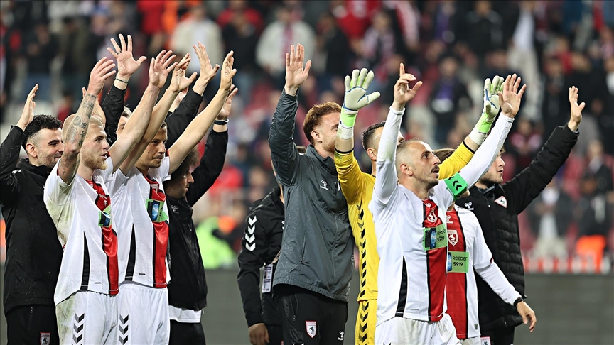 Samsunspor'un 3'üncülüğünü korumak istiyor