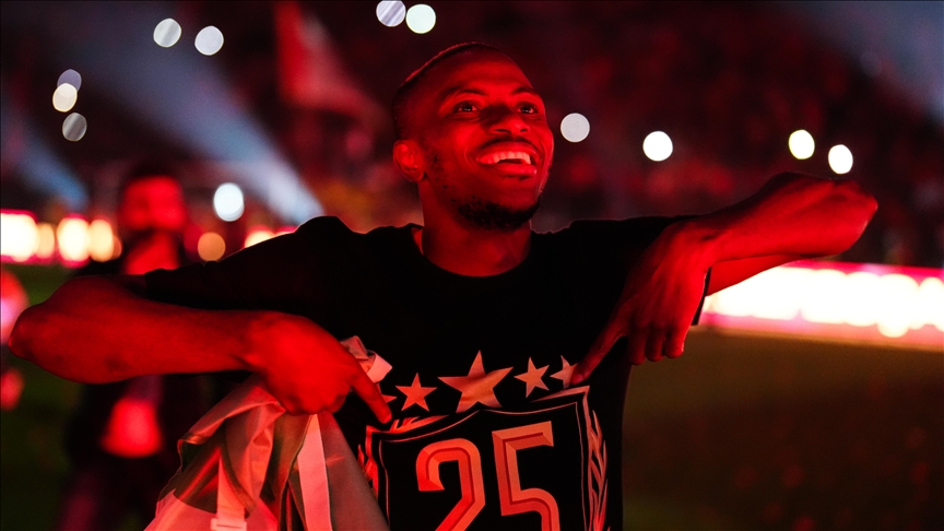 Galatasaray, Victor Osimhen'in bonservisi için hazırlanıyor