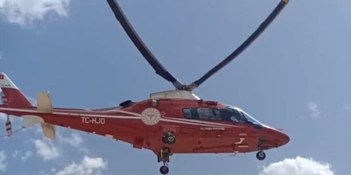 Konya'da ambulans helikopter mide kanaması geçiren hasta için havalandı