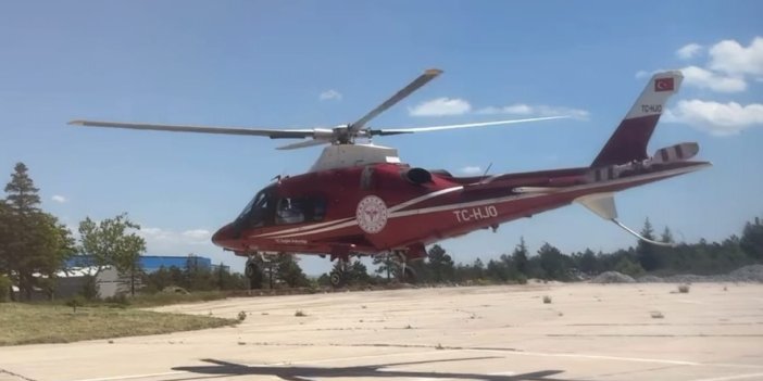 Konya'da ambulans helikopter mide kanaması geçiren hasta için havalandı