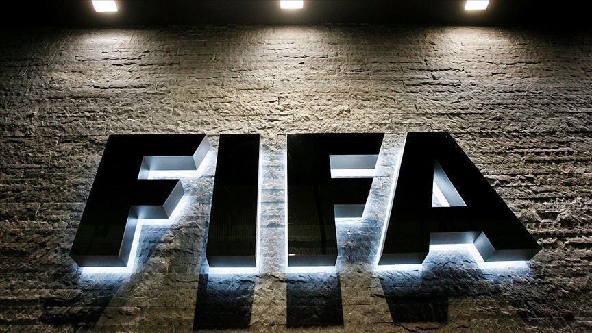 FIFA'dan yeni transfer dönemi kararı