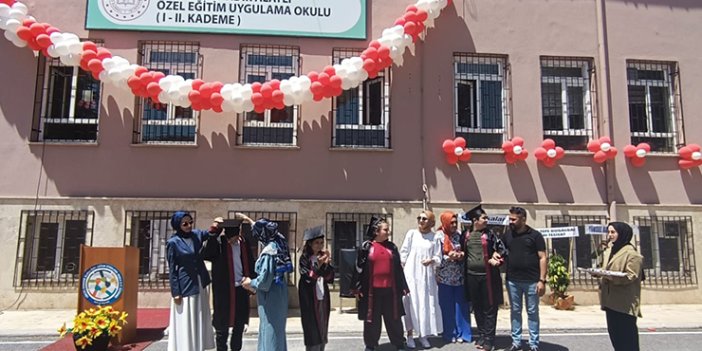 Konya’da özel eğitim öğrencileri için mezuniyet töreni düzenlendi