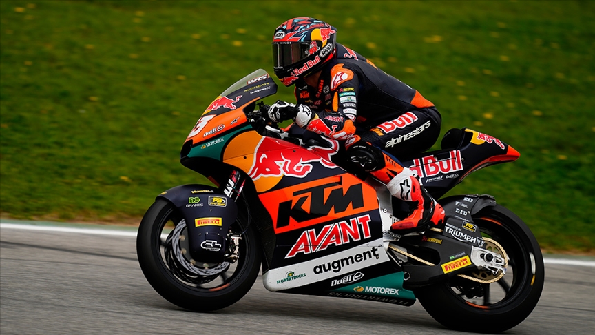 Milli motosikletçi Deniz Öncü, İngiltere'de 19. oldu