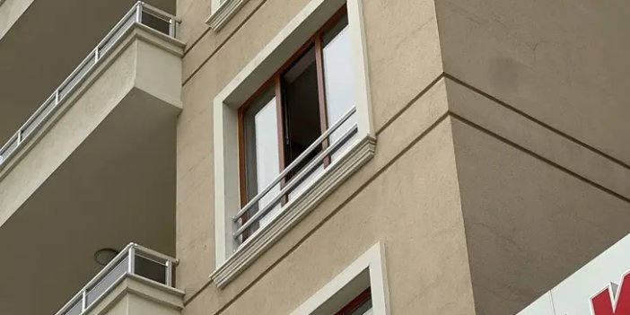Konya'da bilgisayar teknisyeni 3 çocuk annesi eşini bıçakla öldürüp başında bekledi