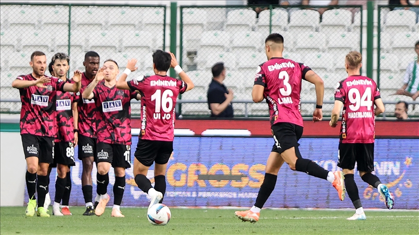 Corendon Alanyaspor, TÜMOSAN Konyaspor'u deplasmanda mağlup etti