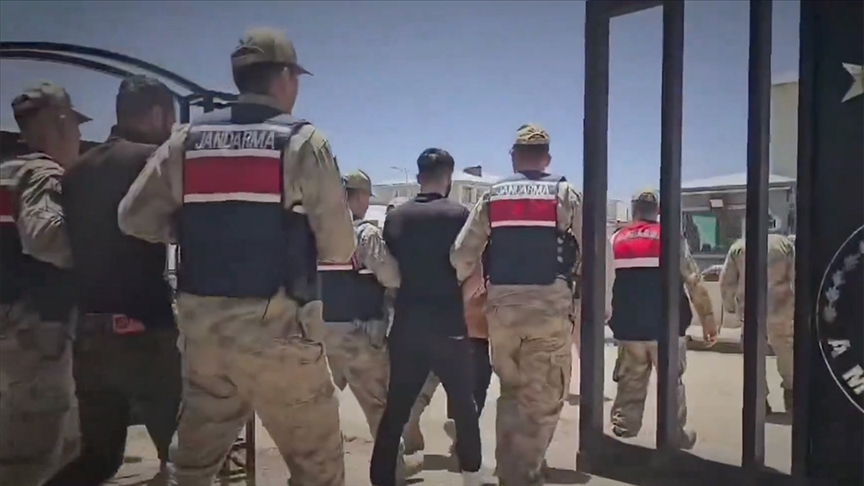 "Kuyu-2" operasyonlarında 3 organize suç örgütü çökertildi! 45 kişi yakalandı