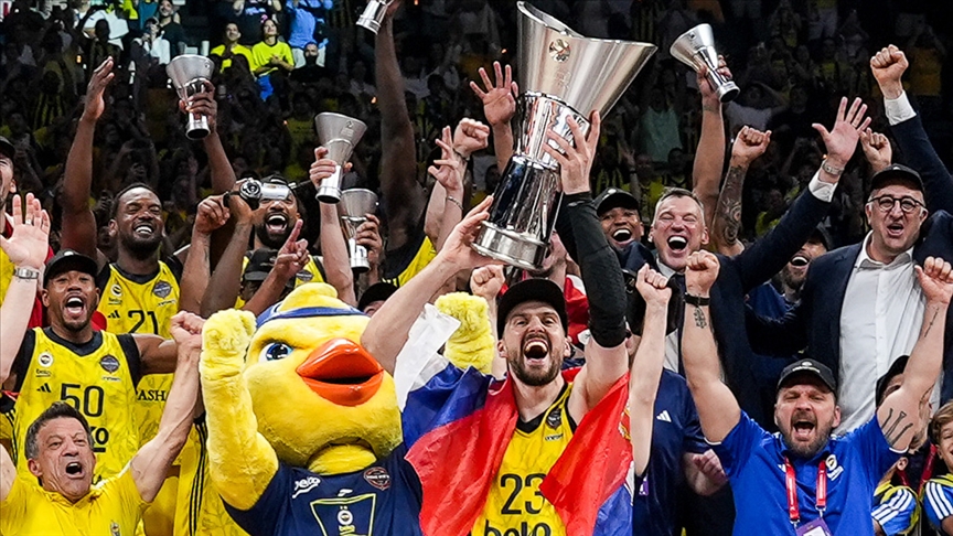 Fenerbahçe Beko, şampiyonluğunu yarın kutlayacak