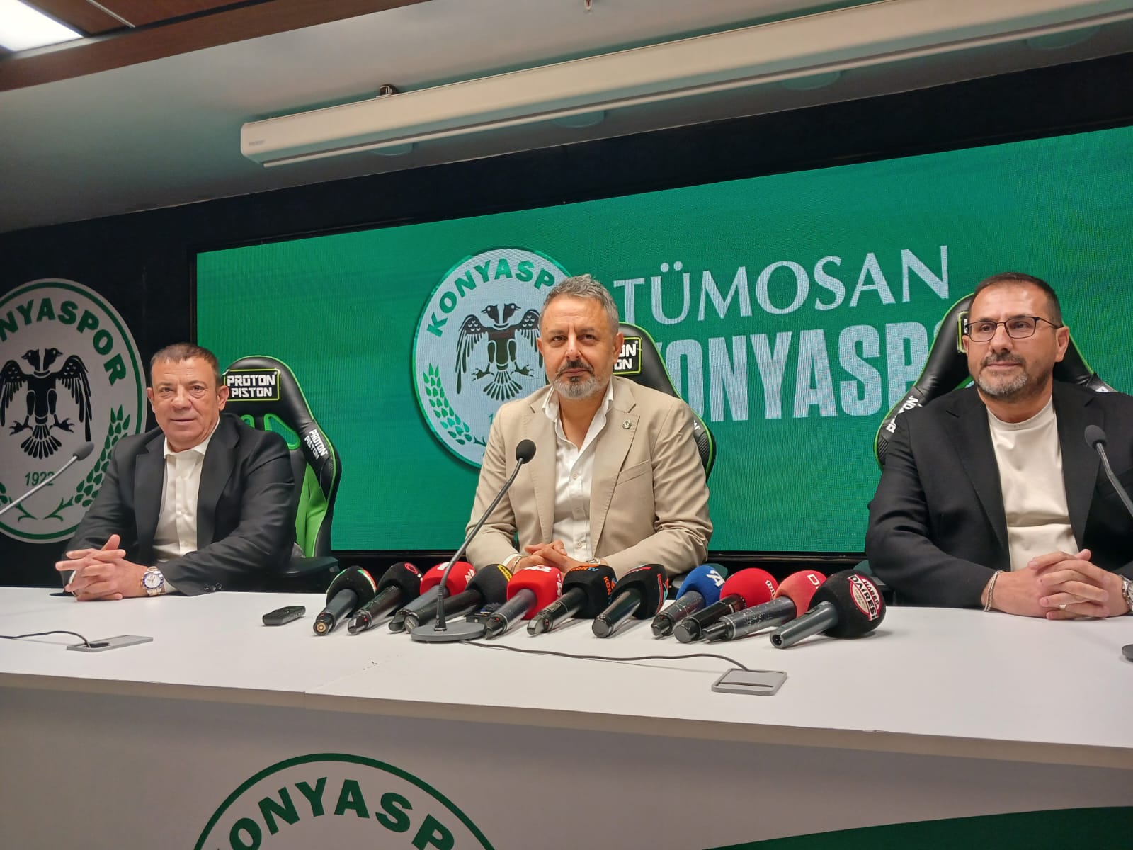 Konyaspor'da Olağan Genel Kurul Toplantısı ertelendi!