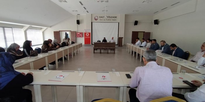 Konya'da “Kur’an’ı Anlama ve Kur’an Kursları İslami İlimler Temel Öğretim Programları Eğitim Çalıştayı” Gerçekleştirildi