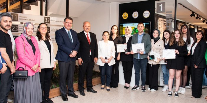 En çok atıkları toplayan öğrenciler ödüllendirildi