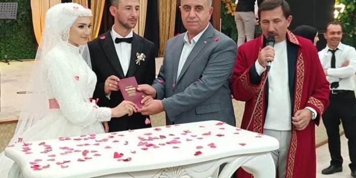 Remzi başkan düğünde