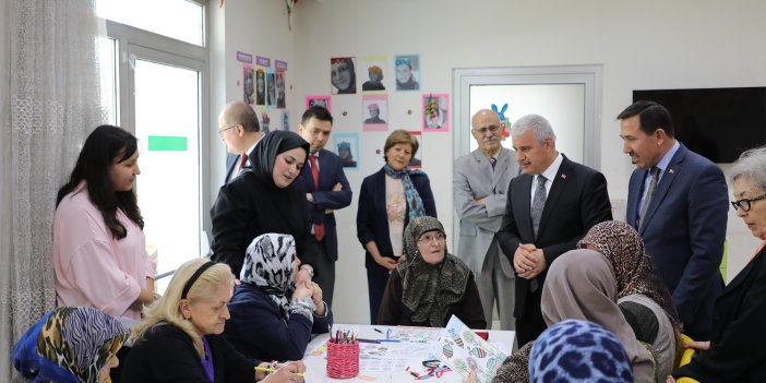 Vali Akın, Kaymakam Ayhan Ve Başkan Kılca’dan Alzheımer Gündüz Yaşam Merkezi’ne ziyaret