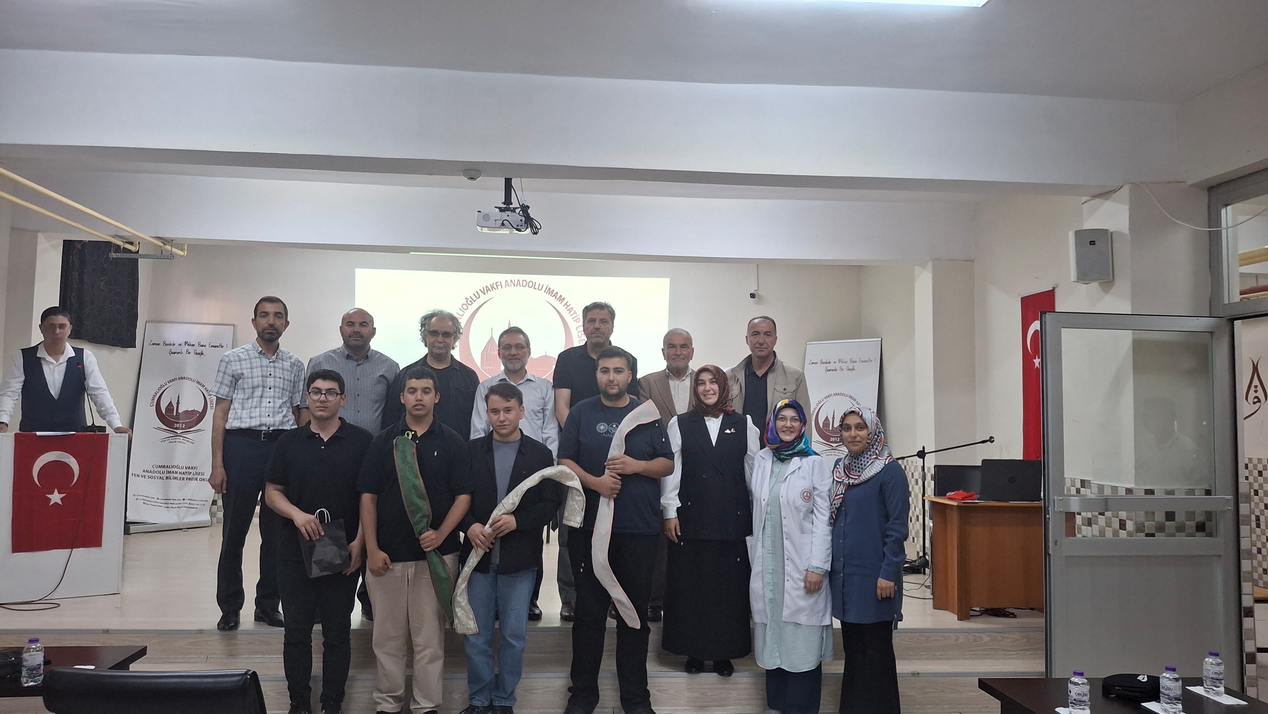 Karatay Çumralıoğlu Vakfı AİHL'de İlham Veren Ödül Töreni