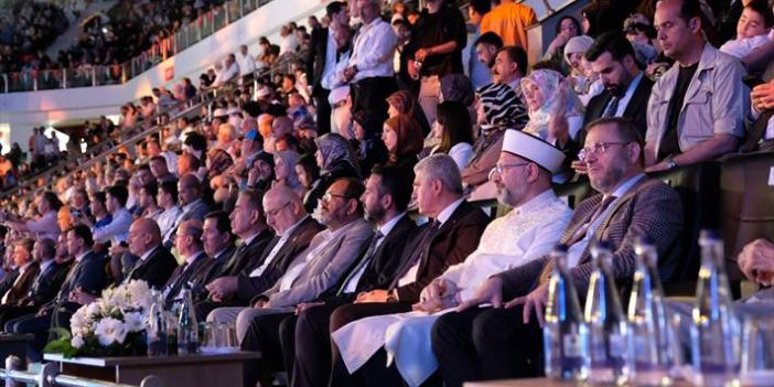 Konya'da hafızlık icazet töreni düzenlendi Erbaş: "İnsanları Kur'an'la Hakk'a davet etmek zorundayız