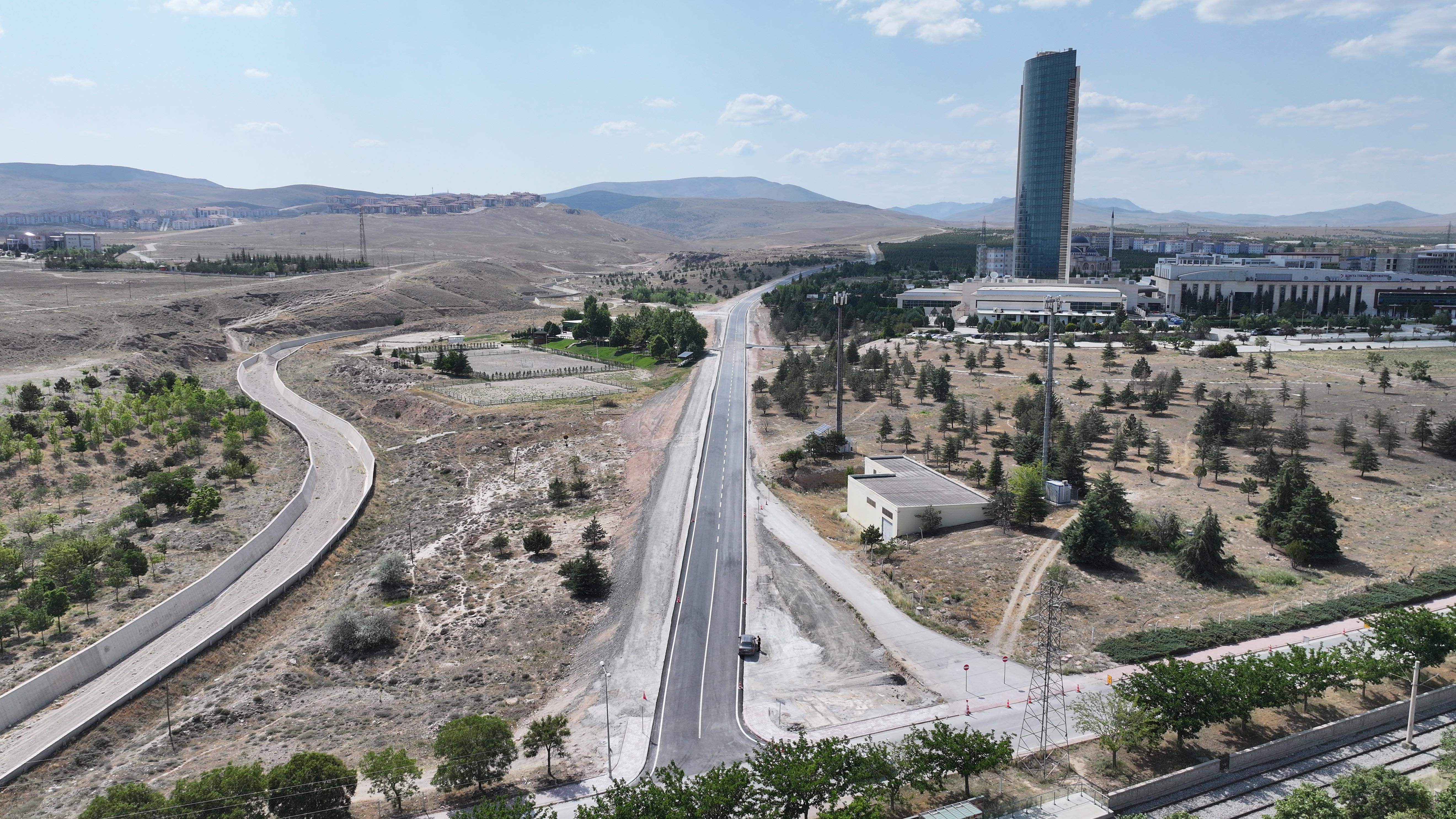 Konya Büyükşehir Ardıçlı Yolu’nda standardı yükseltti