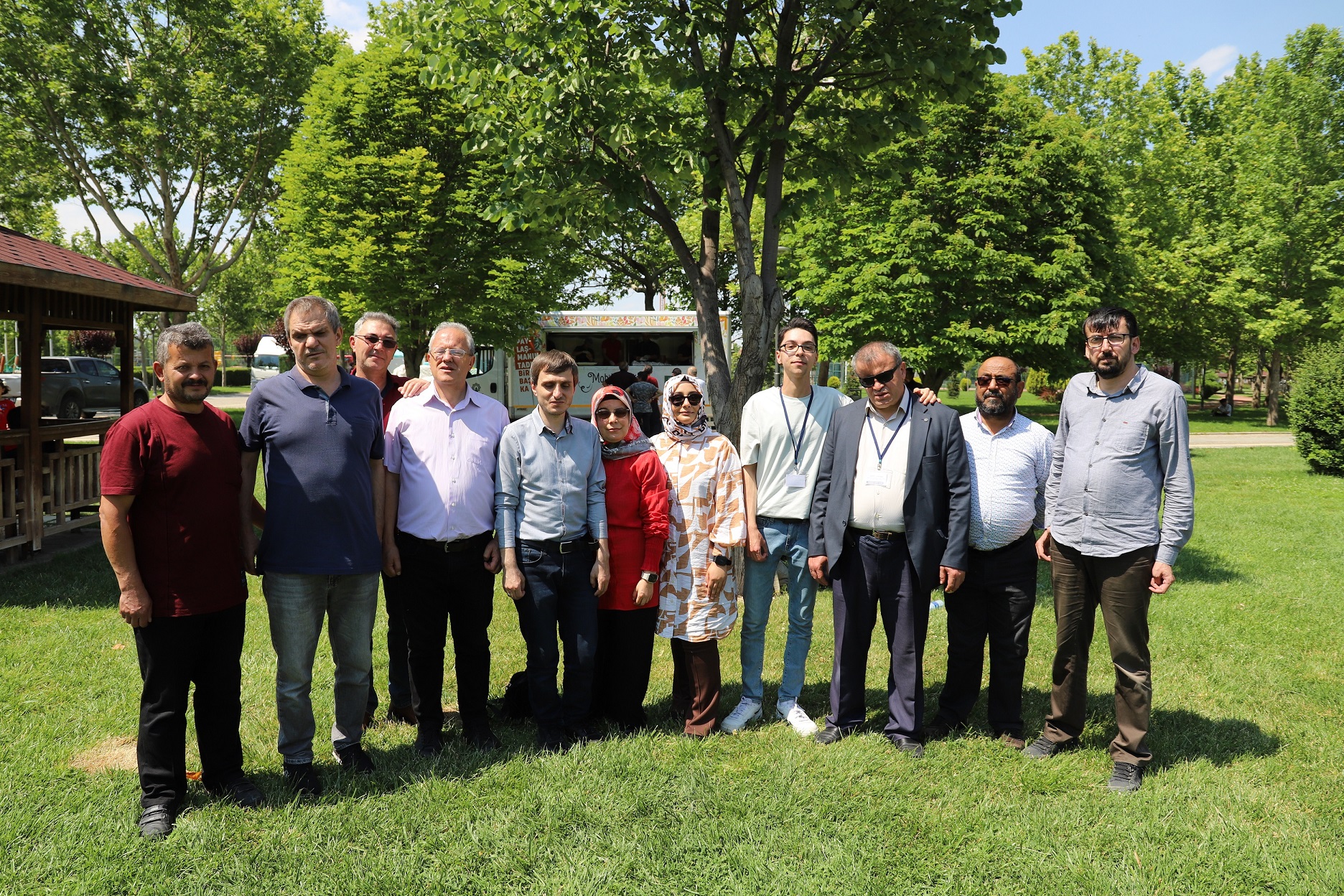 Engelliler ve aileleri piknikte buluştu