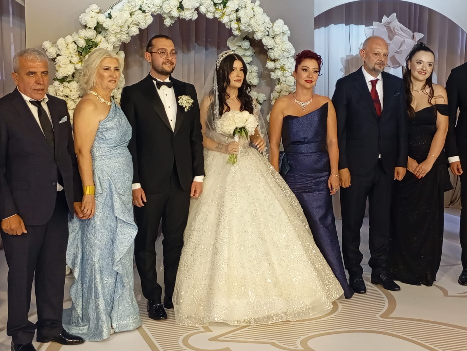 Faydasıçok ve Akmeşe ailesinin mutlu günü