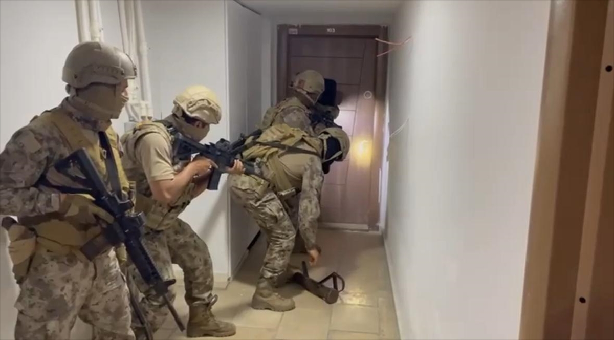 Konya dahil 5 ilde dolandırıcılık operasyonu: 3 şüpheli tutuklandı