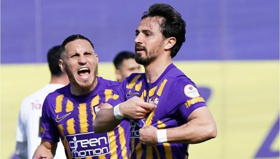 Eyüpspor'da Recep Niyaz'la yollar ayrıldı