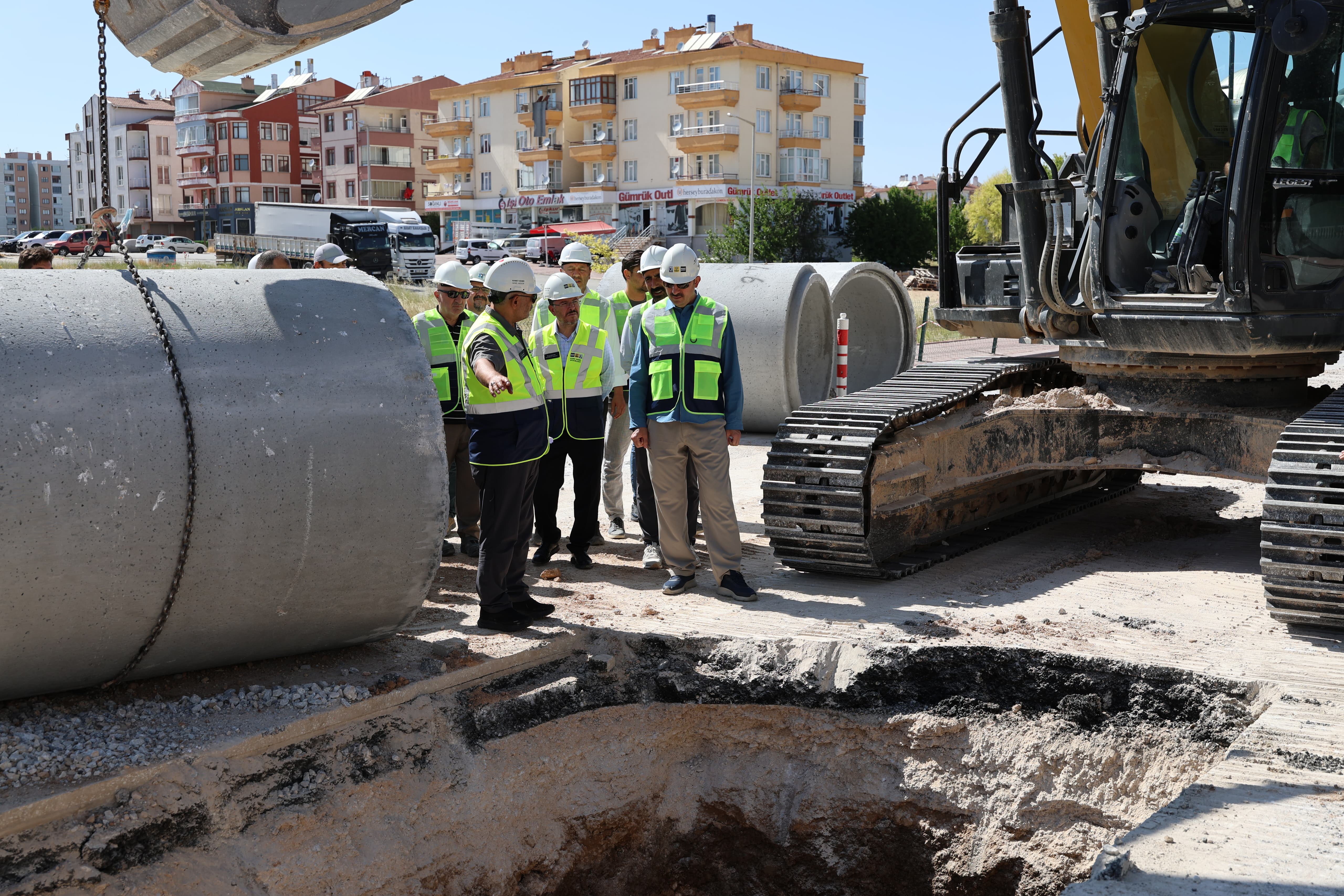 Başkan Altay: Olası taşkınları önüne geçeceğiz