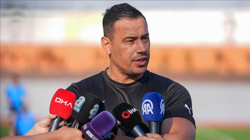 Başakşehir'in yeni sezondaki ilk hedefi Konferans Ligi'nde gruplara kalmak