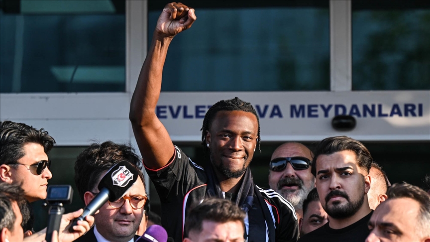 Beşiktaş, İngiliz futbolcu Tammy Abraham'ı kadrosuna kattı