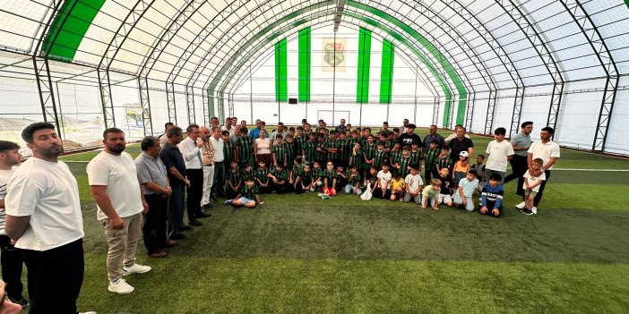Karapınar Belediyespor Yaz Futbol Okulu Coşkulu Bir Törenle Açıldı