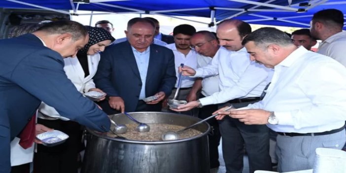 Konya'da birlik aşuresi!