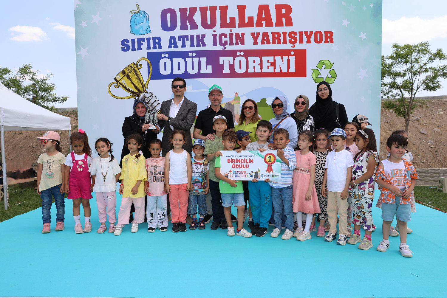 “Okullar Arası Sıfır Atık Yarışması”nın ödülleri sahiplerini buldu