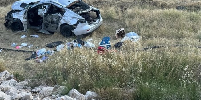 Konya'daki trafik kazasında ölen biri bebek 3 kişi Kocaeli'de defnedildi