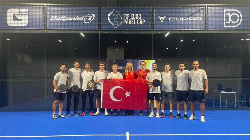 ATDSK sporcusu Süleyman Deniz Gürsoy, ilk kez kurulan Padel Milli Takımı'nda yer aldı
