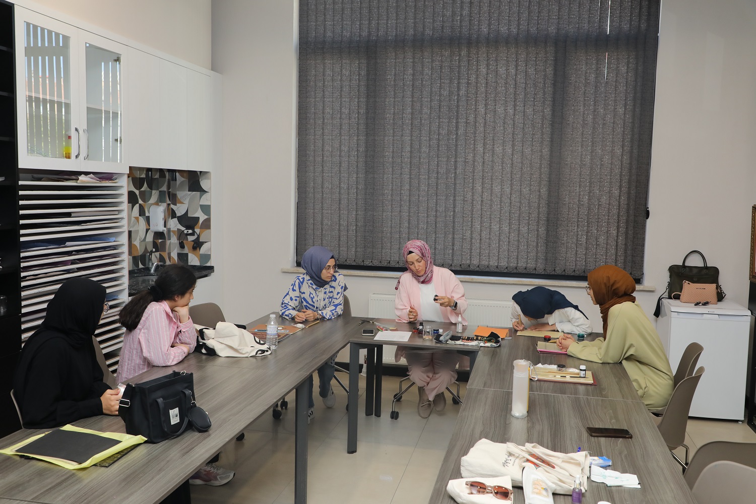 Karataylı gençler yazı dolu dolu geçiriyor