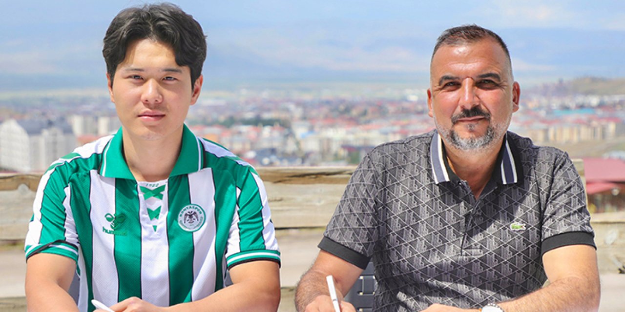 Konyaspor'un ilk Güney Koreli oyuncusu imzayı attı