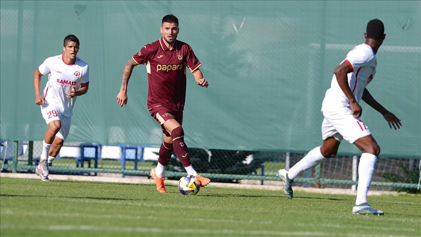 Trabzonspor, hazırlık maçında Araz Nahçıvan'a mağlup oldu