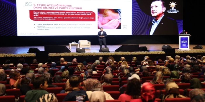 AK Parti Konya'da teşkilatlar eğitiliyor