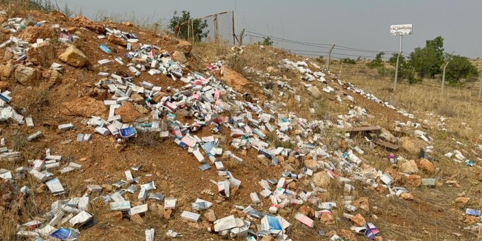 Konya’da bir eczane dolusu ilaç boş araziye atıldı