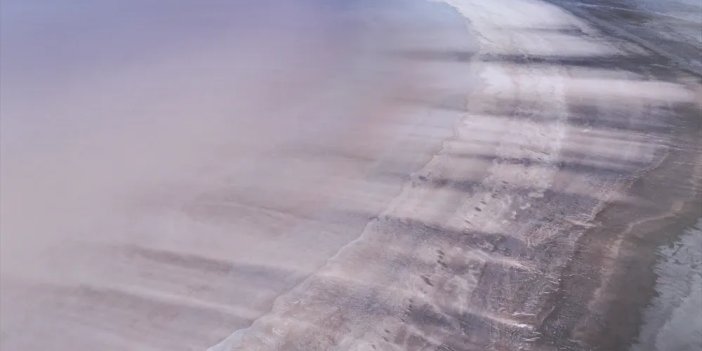 Konya'daki gölün rengi değişti! Kuraklık etkisi