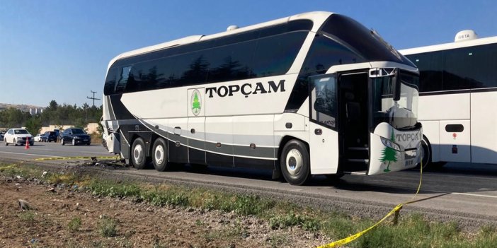 Kamyonet yolcu otobüsüne çarptı; 2 ölü,1 yaralı