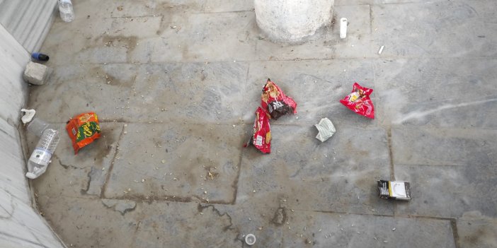 Konya'nın tarihi camisini bu hale getirdiler! Vatandaş tepkili