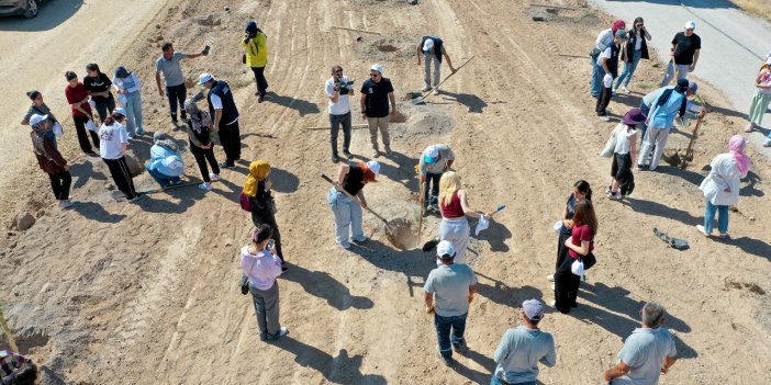 Meramlı gençler bilinçli :‘Ormanlar Yanmasın, Umutlar Yeşersin’