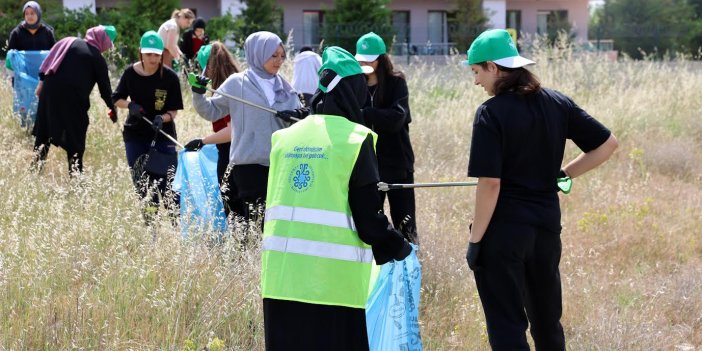 Selçuklu Belediyesi’nden Çevre Haftası’nda temizlik etkinliği