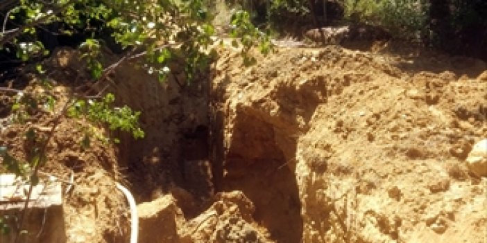 Konya'da toprak altında kalan kişi hayatını kaybetti