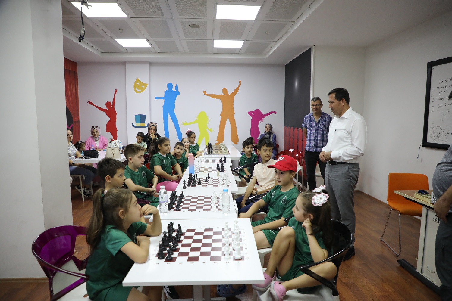 Başkan Kılca’dan yaz kursları ve okullarına ziyaret