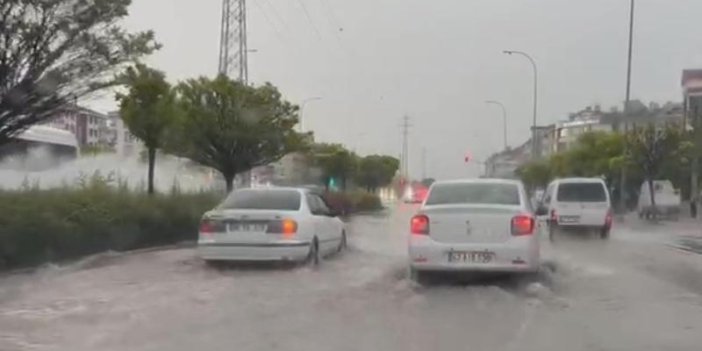 Konya'da sağanak yağış sonrası bodrum katları su bastı