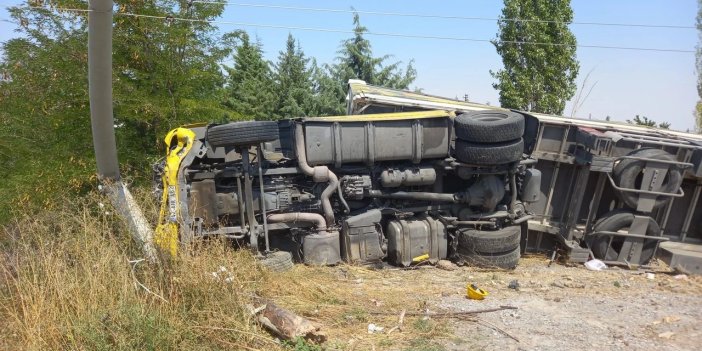 Konya'da kaza yapan tırda uyuşturucuyla yakalanan sürücü tutuklandı