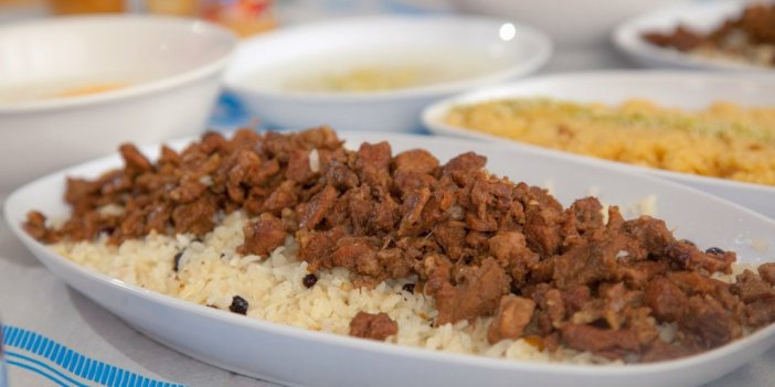 Mehmet Usta’dan Konya’nın Geleneksel Lezzeti: Konya Pilavı