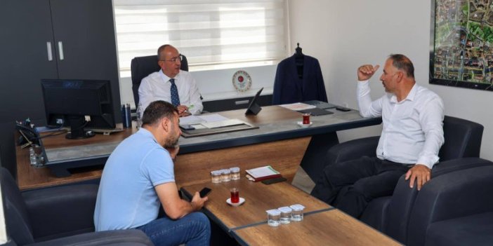 Başkan Kavuş, muhtarları dinliyor