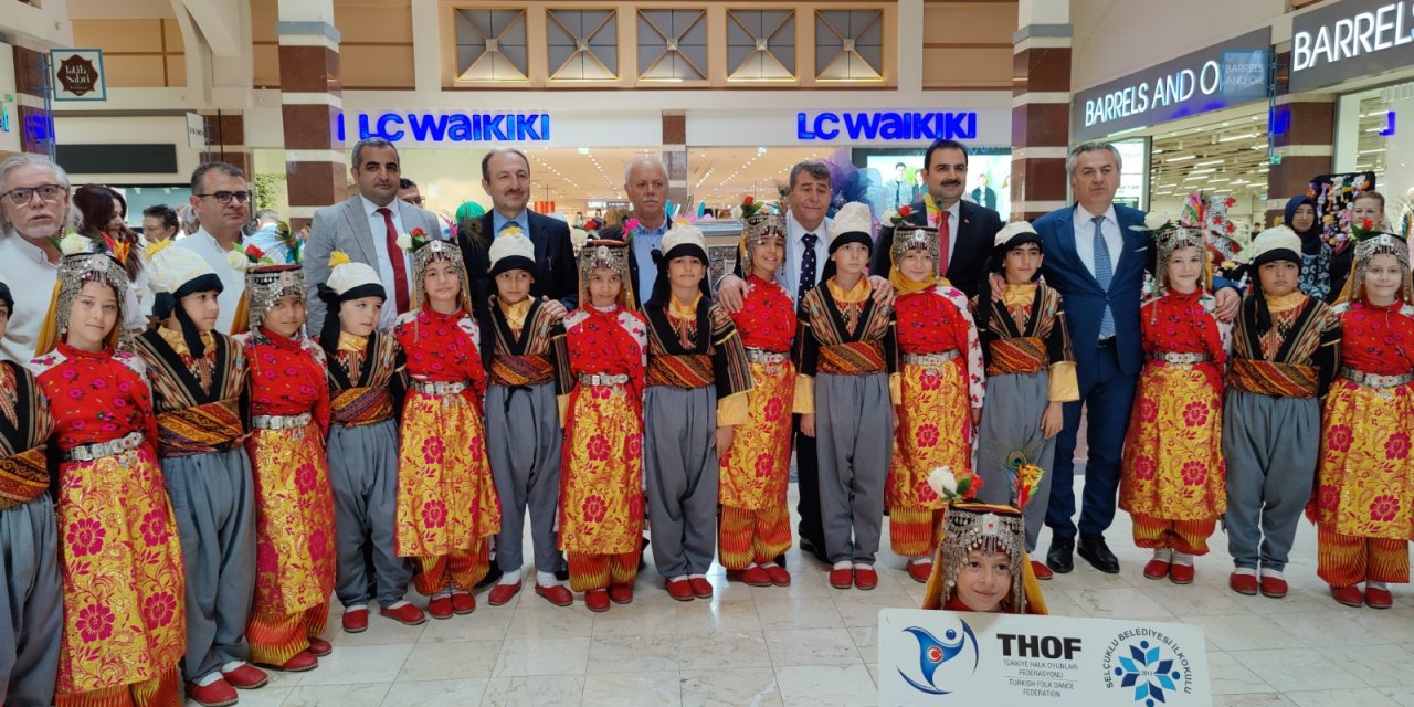 Selçuklu HEM yıl sonu sergisi büyük beğeni aldı