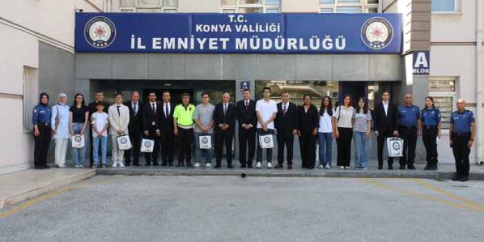 Konya Emniyet Müdürü Yüksek derece yapan öğrencilerle bir araya geldi